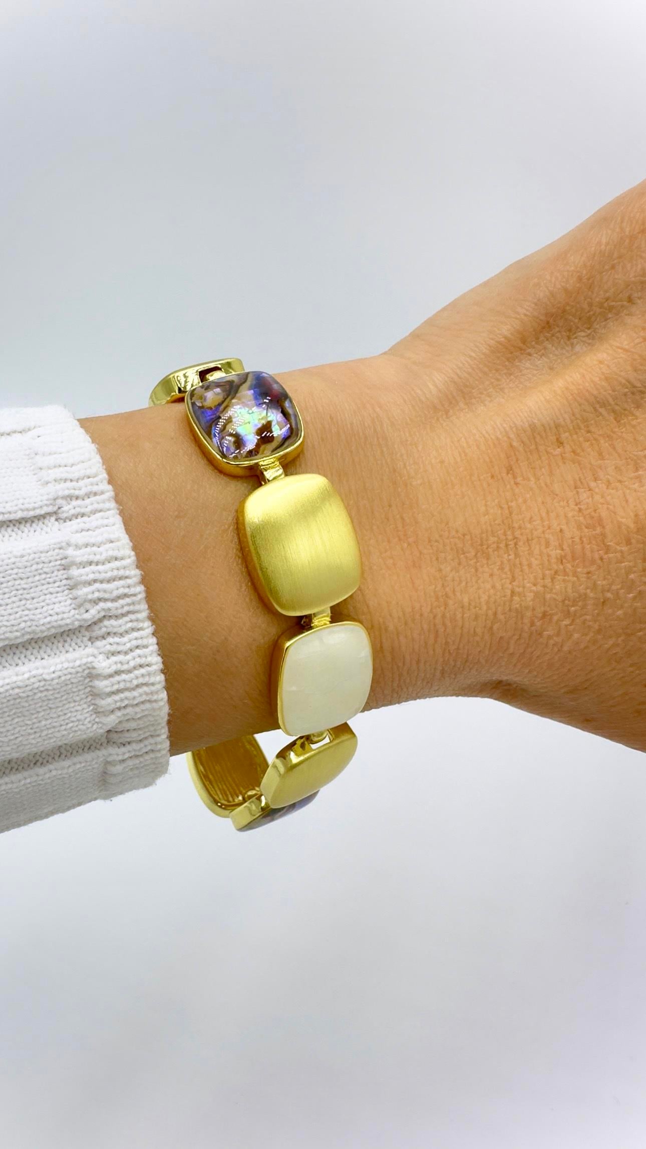 Paris Kare Sedefli Model Bileklik