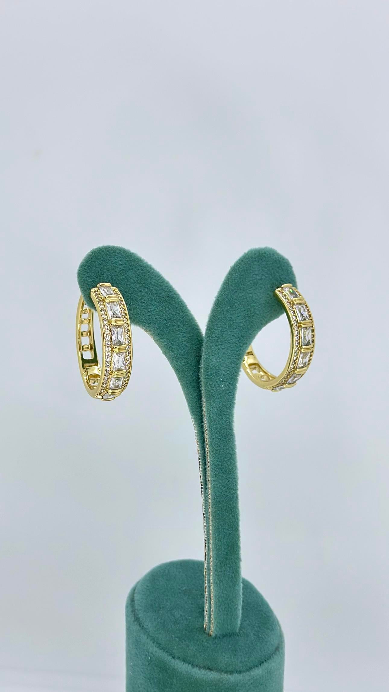 Vip 14 K Baget Taşlı Halka Küpe