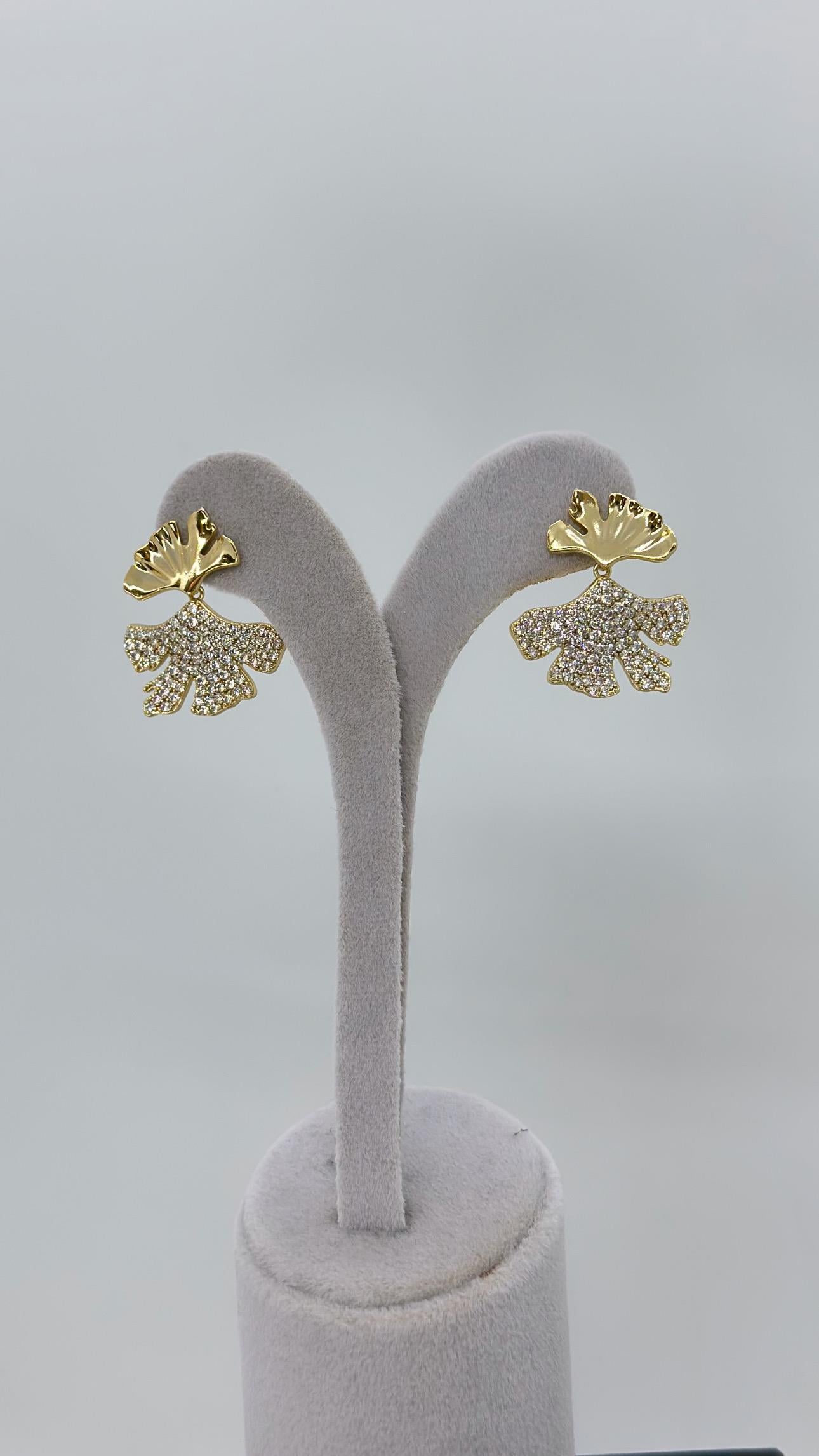 Vip 14 K Semahi Küpe