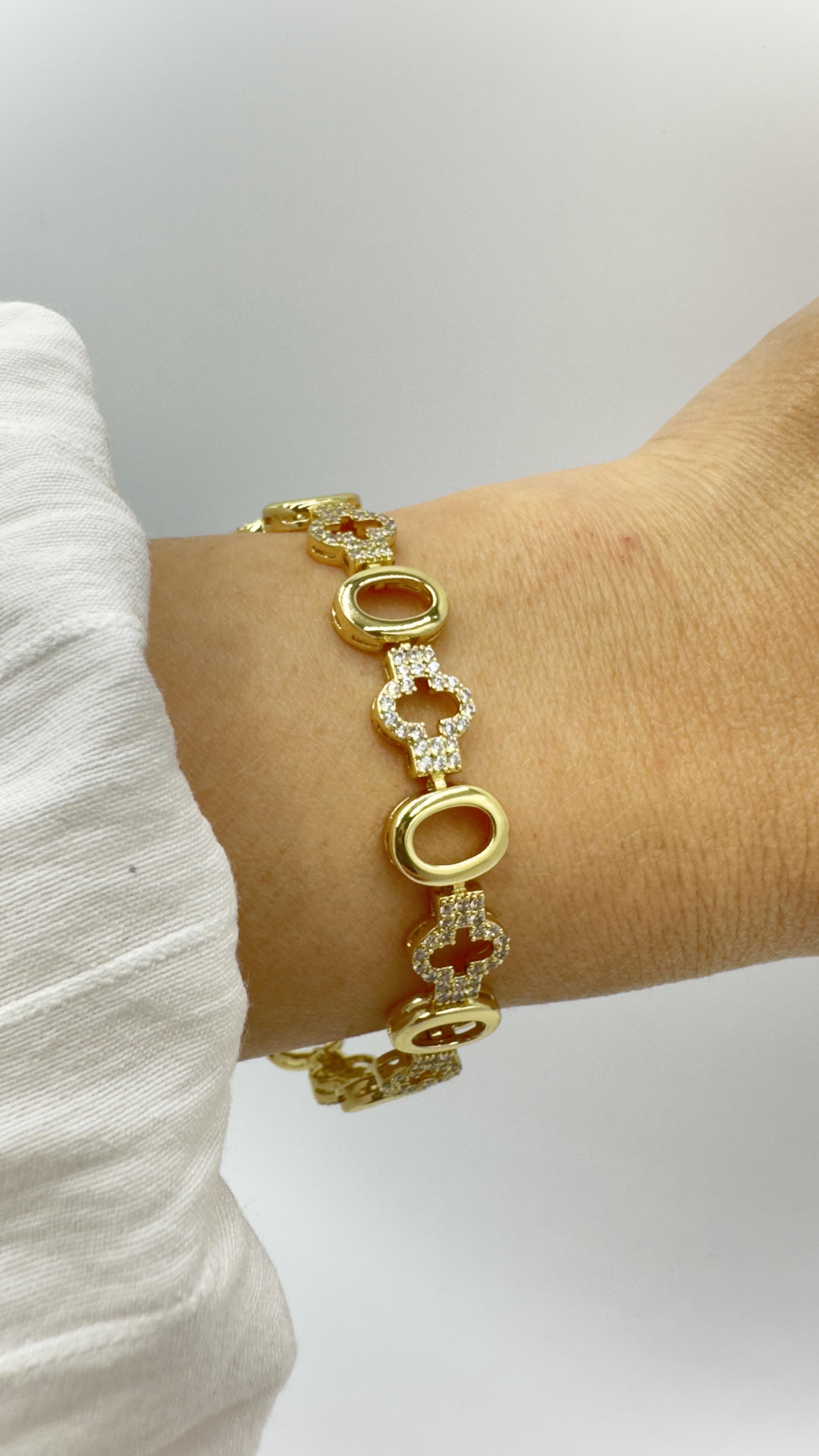 Vip 14 K Taş Bağlıntılı Oval Bileklik