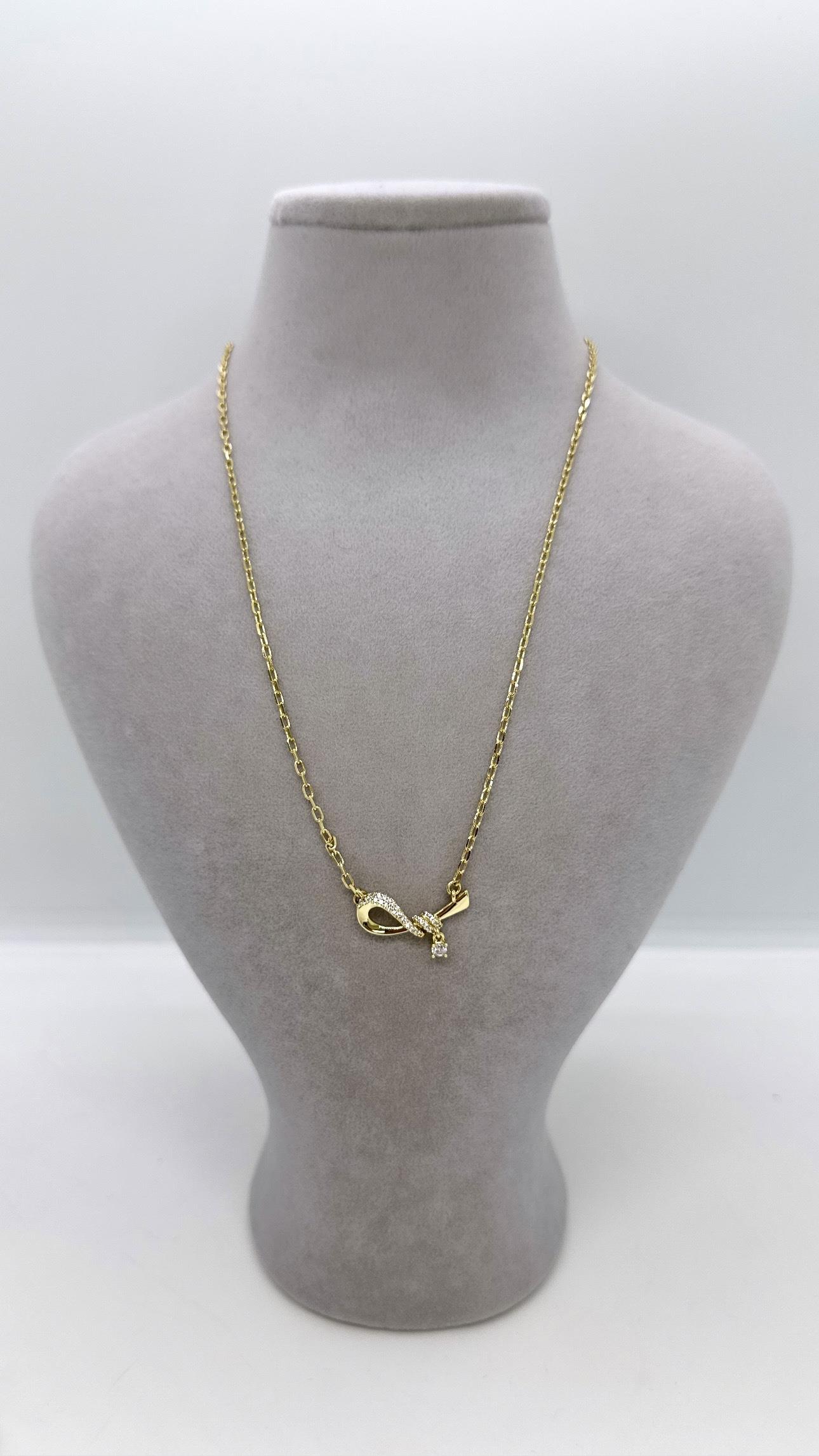Vip 14 K Tasarım Kolye