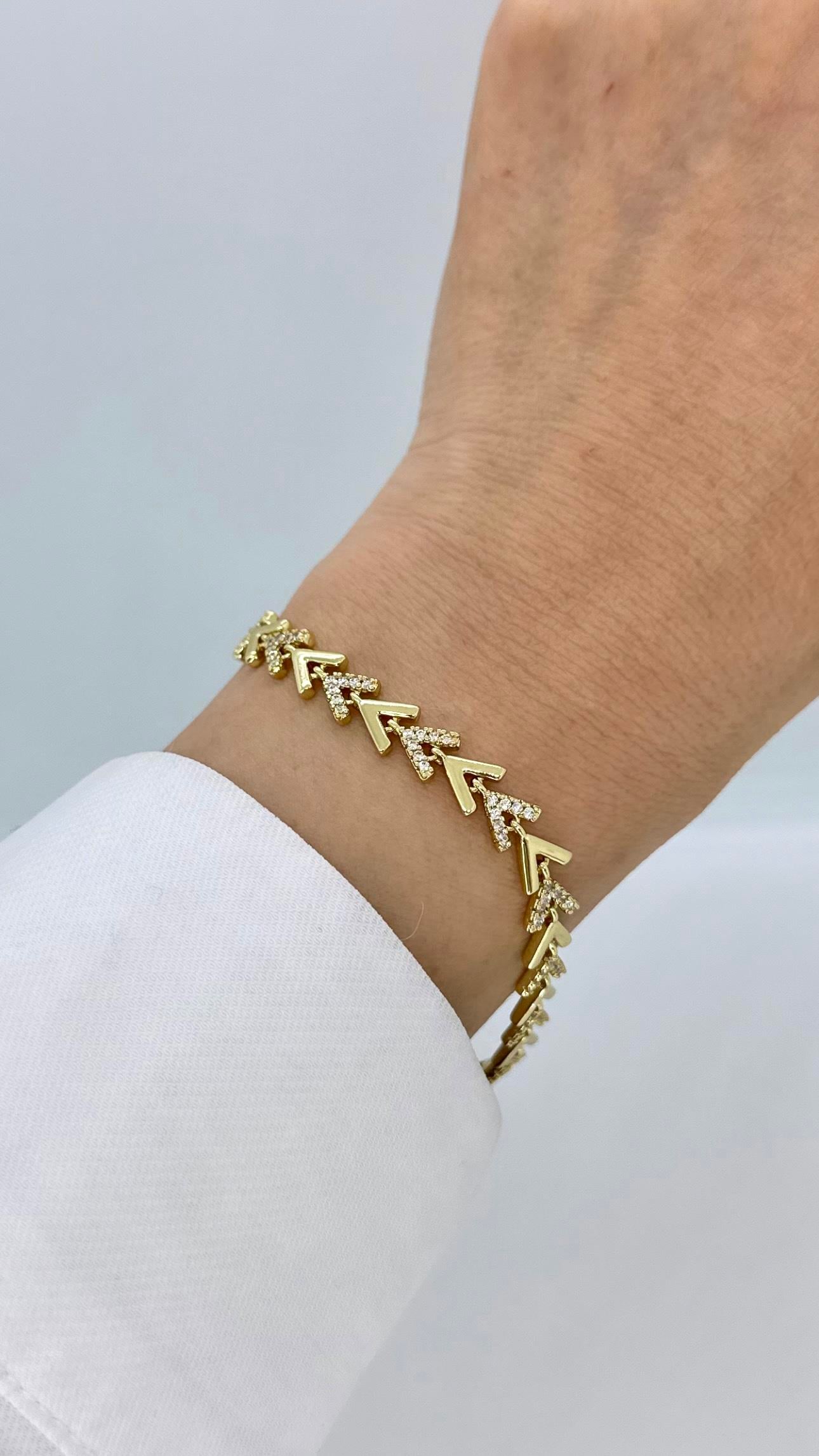 Vip 14 K Taşlı Balık Sırtı Bileklik
