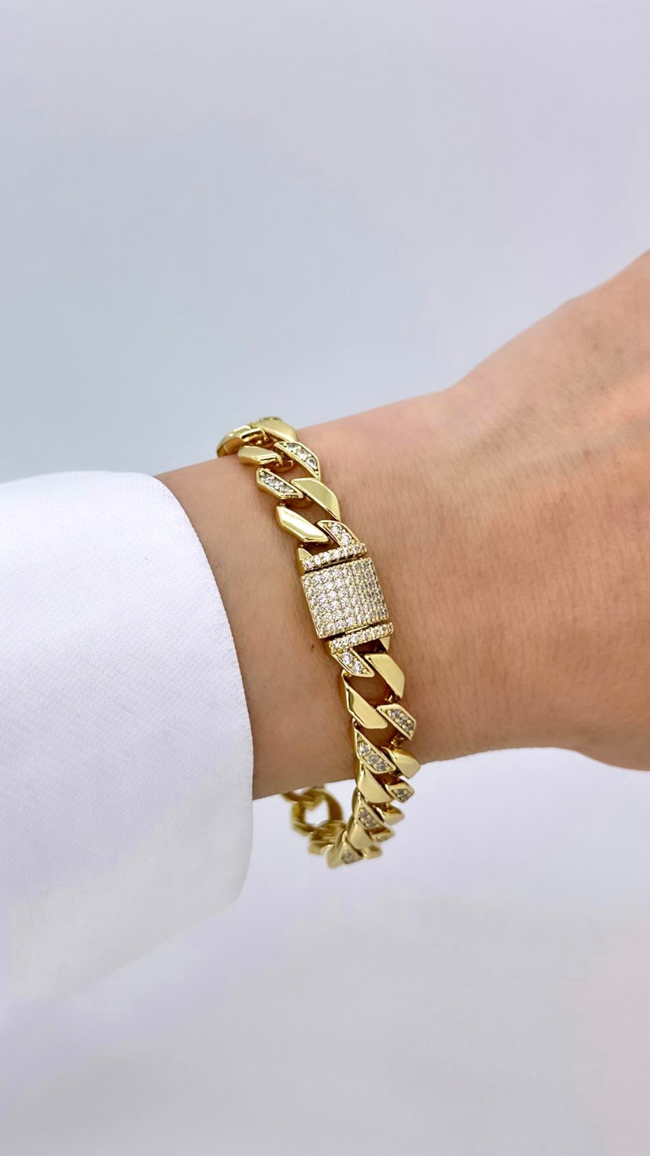 Vip 14 K Taşlı Gurmet Bileklik