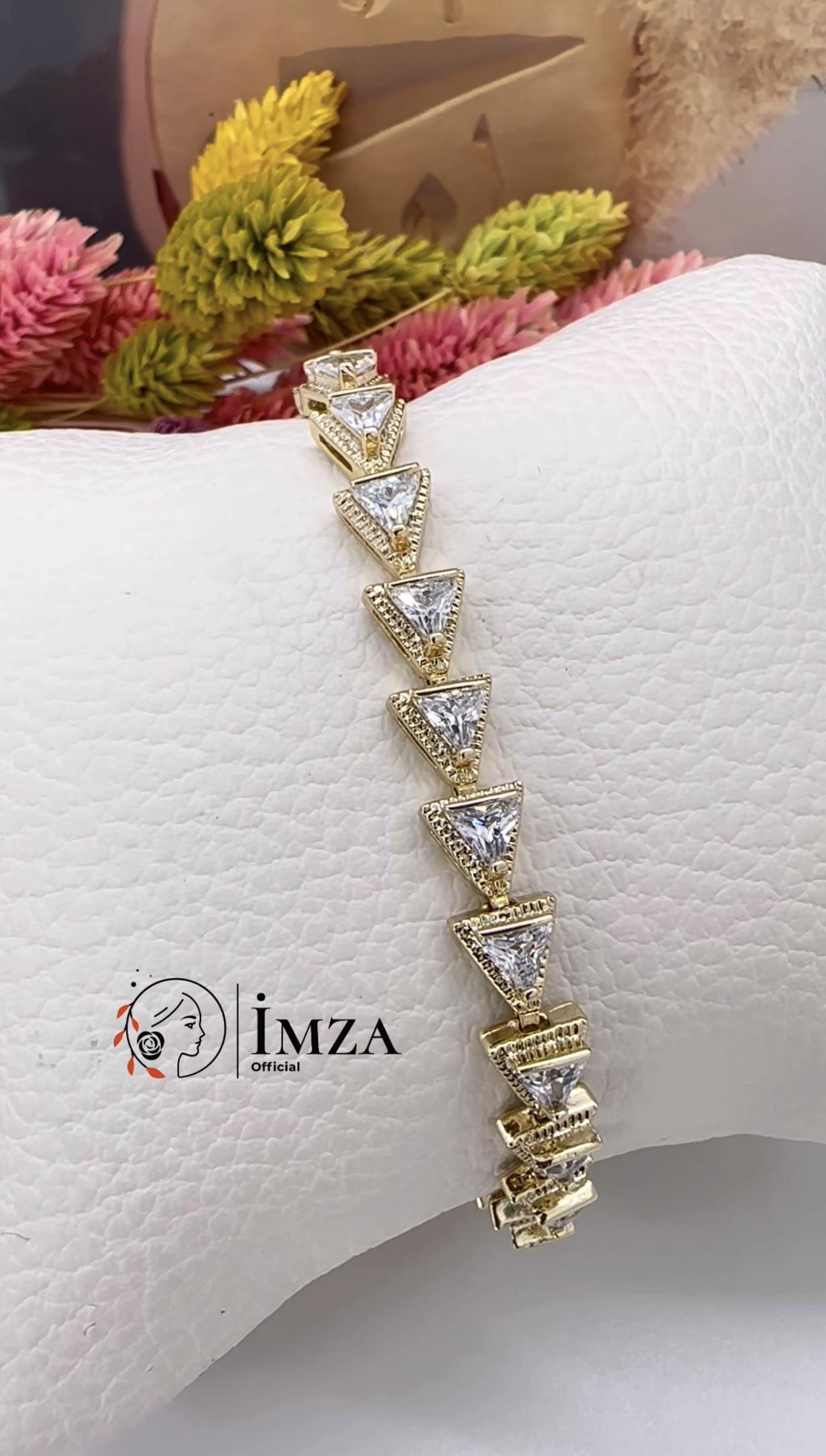 Vip Gold Üçgen Taşlıl Bileklik
