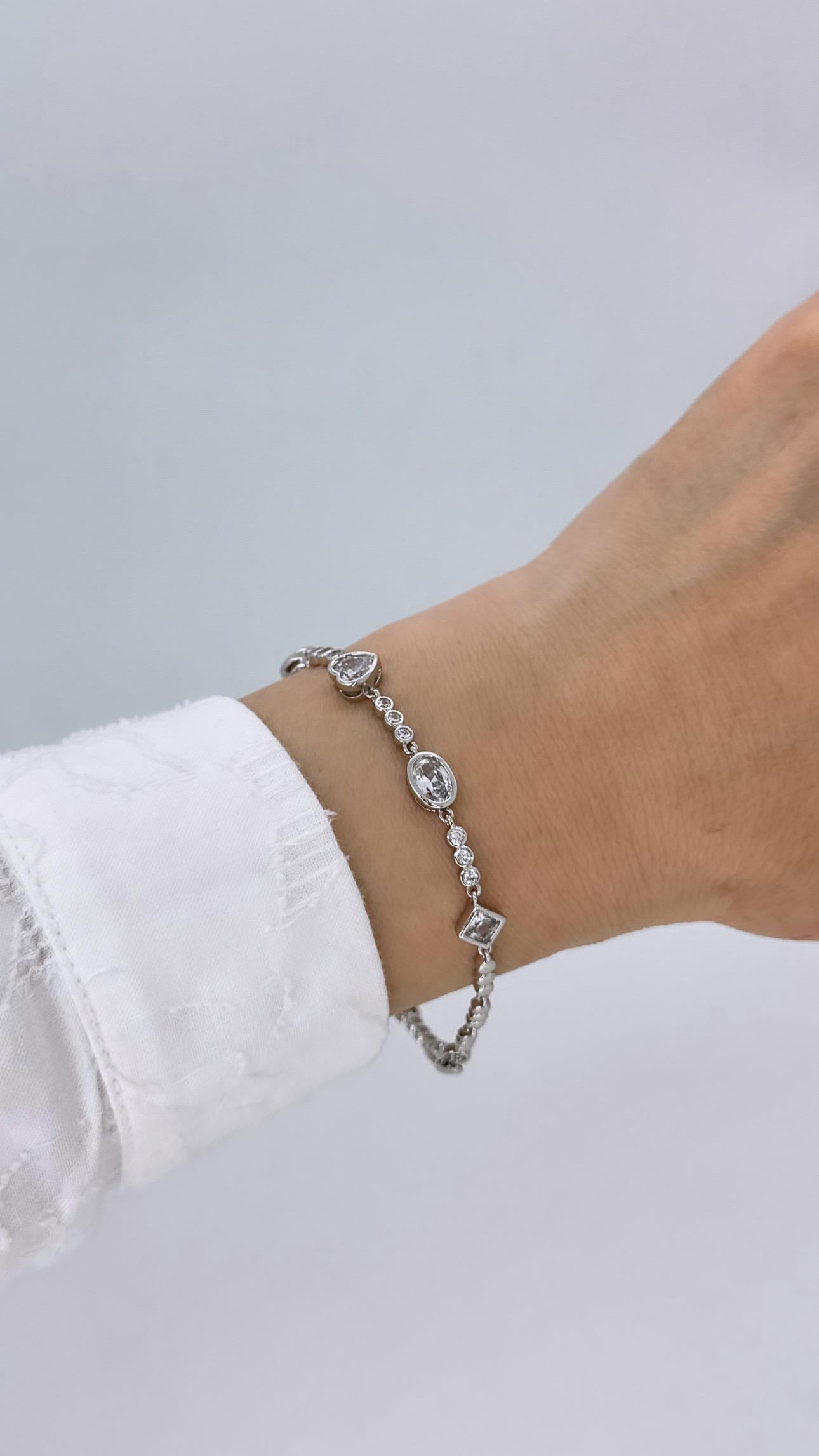 Vip Silver Taşlı Bileklik