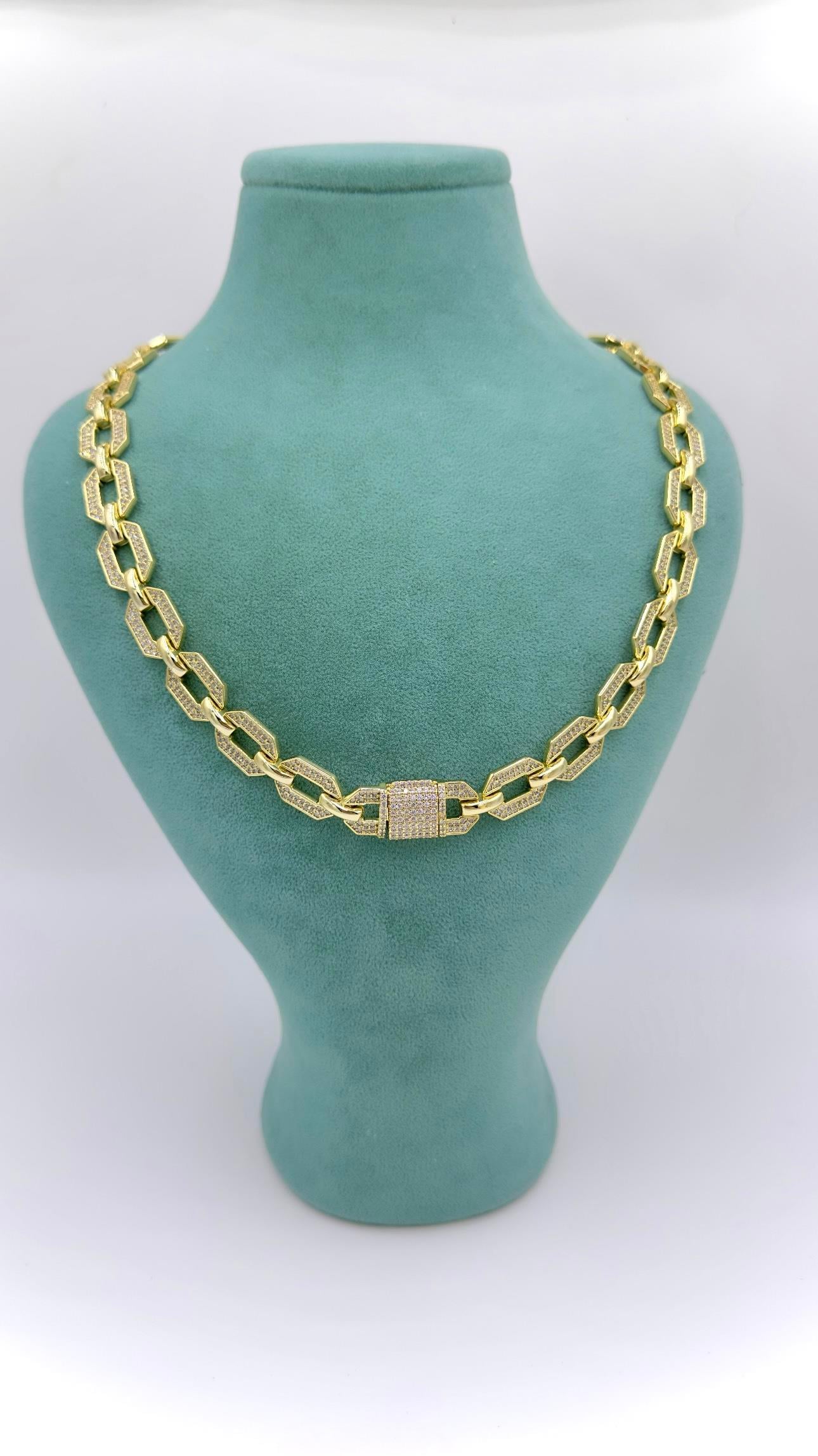 Vp 14 K Altıgen Taşlı Gurmet Kolye