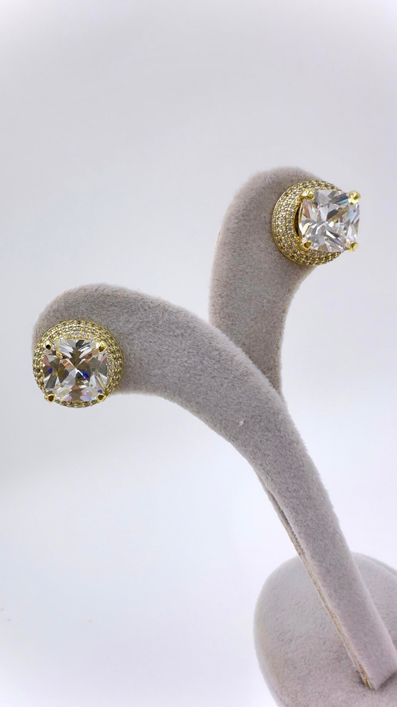 Vp 14 K Baget Taşlı Model Küpe