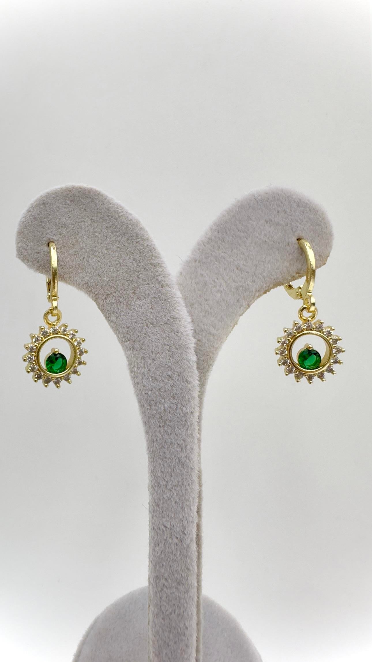 Vp 14 K Güneş Model Küpe