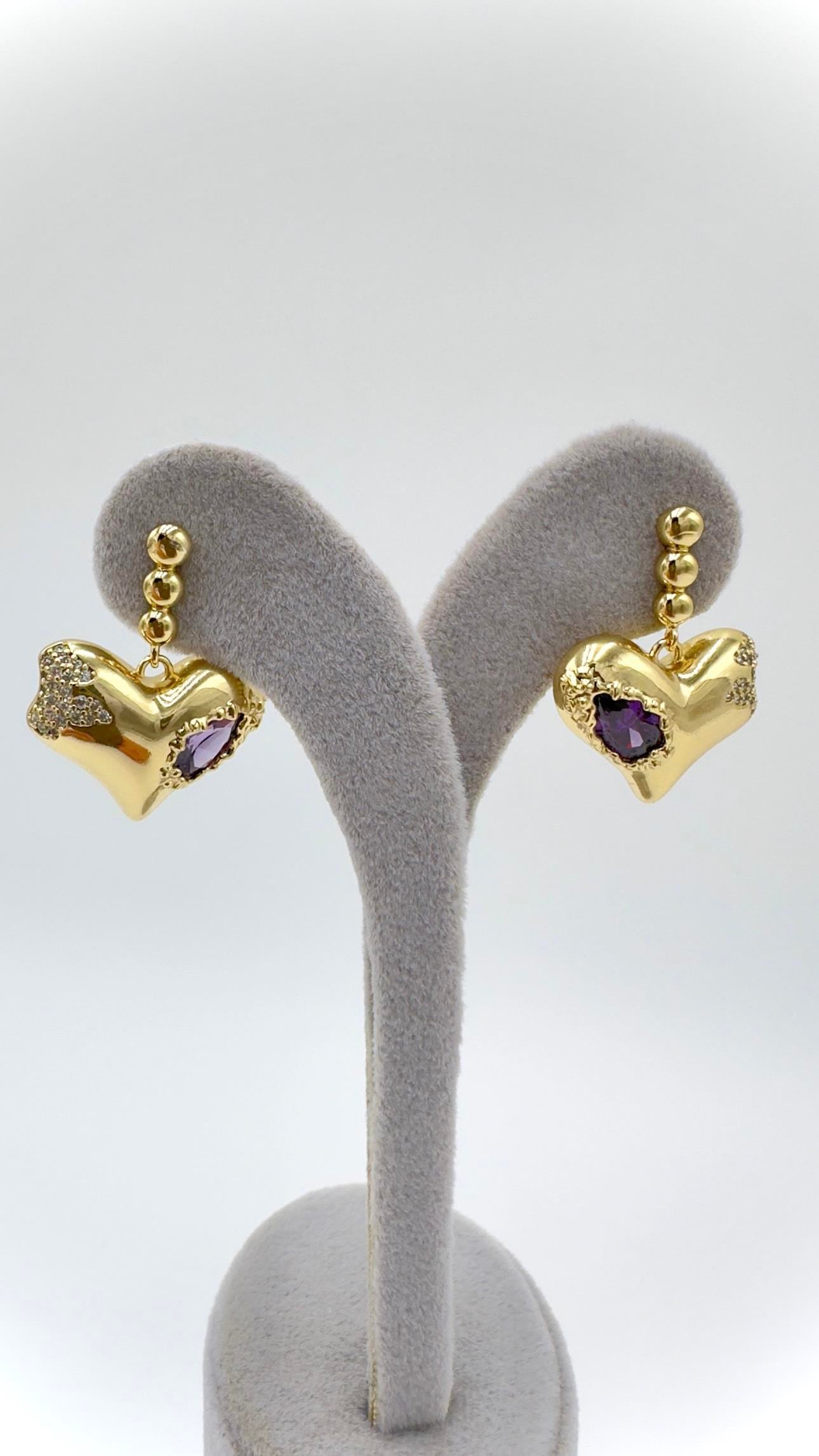 Vp 14 K Kalpli Mor Taşlı Küpe