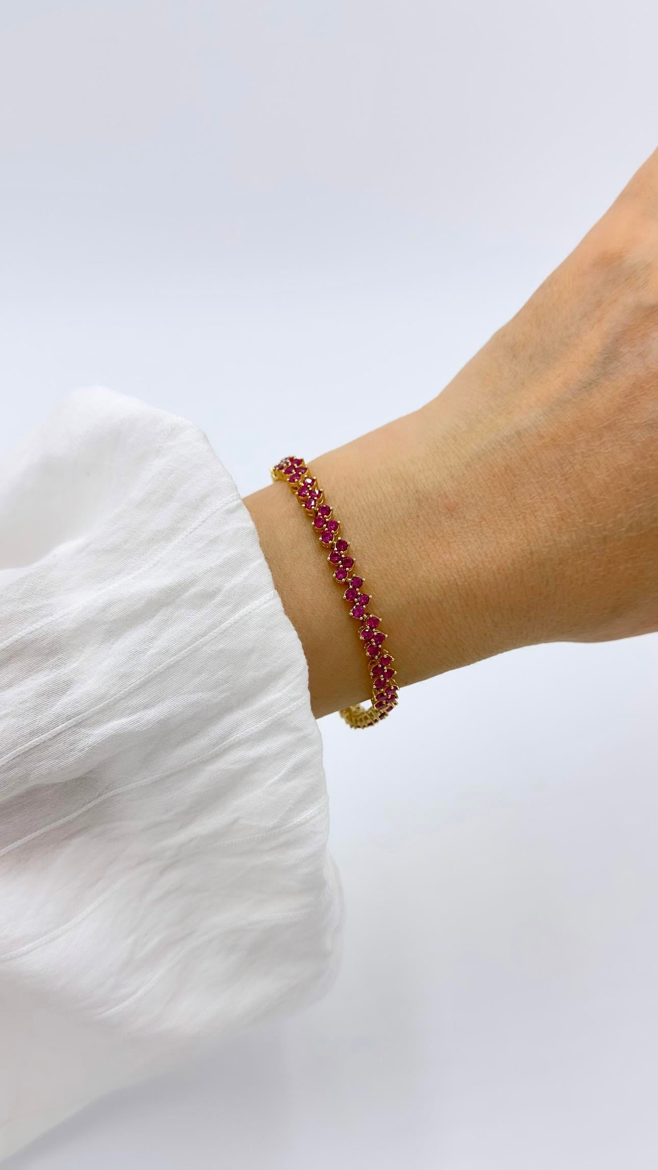 Vp 14 K Kırmızı Damla Model Bileklik