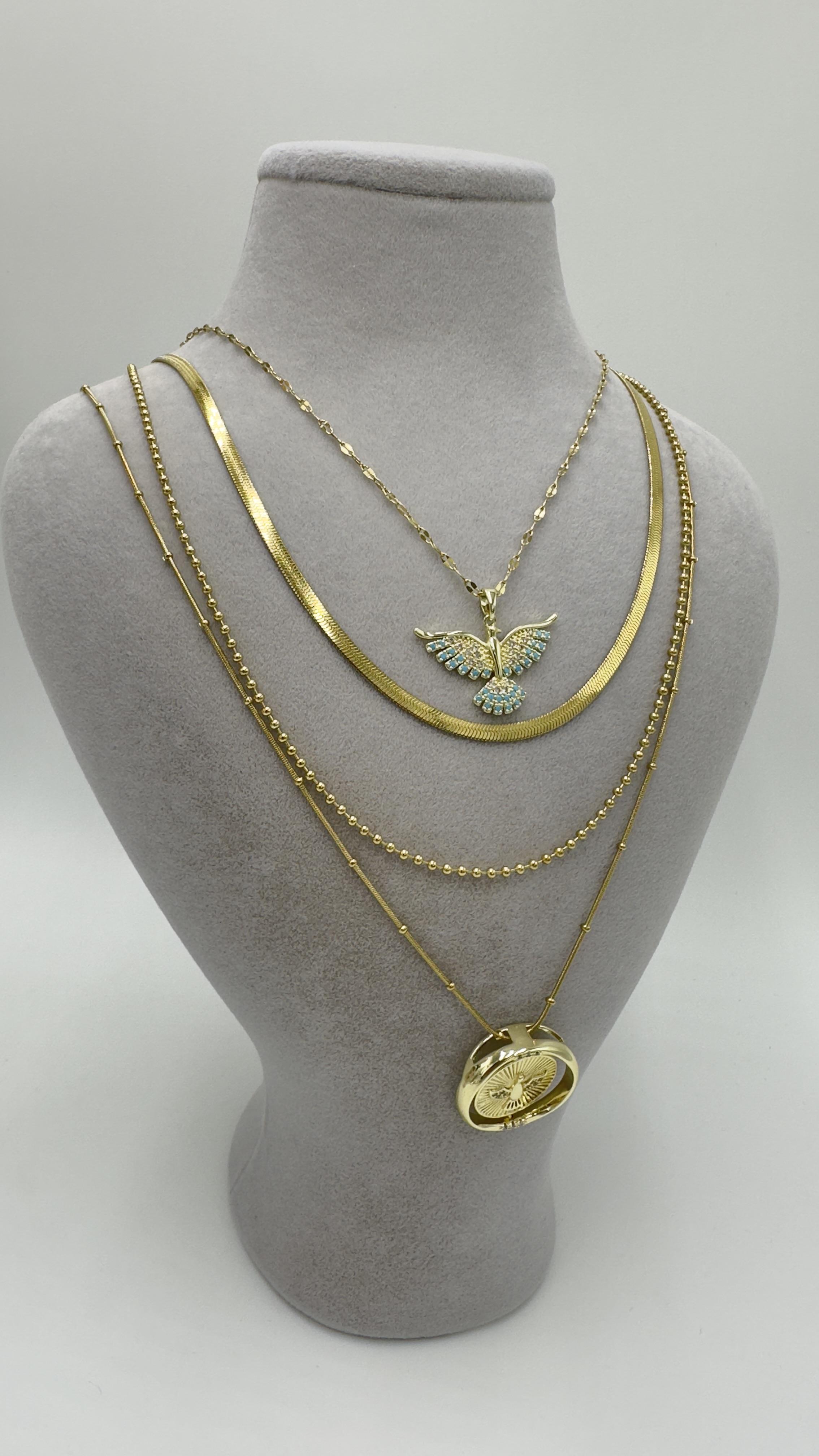 Vp 14 K Madalyon Charmlı Çoklu Model Kolye