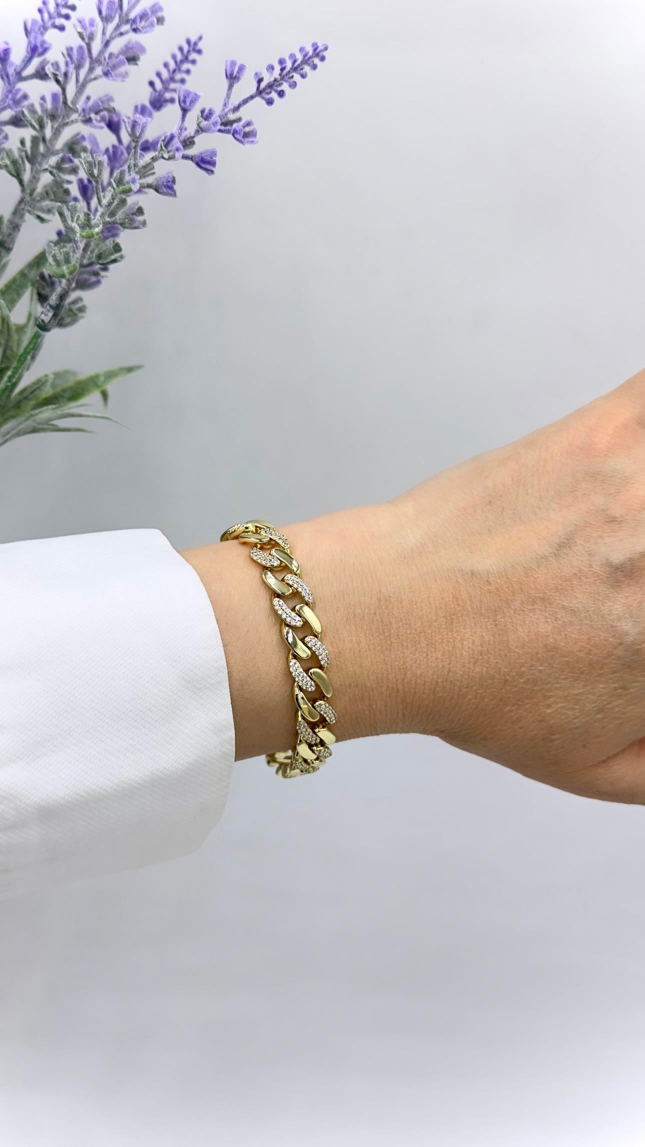 Vp 14 K Taşlı Gurmet Bileklik