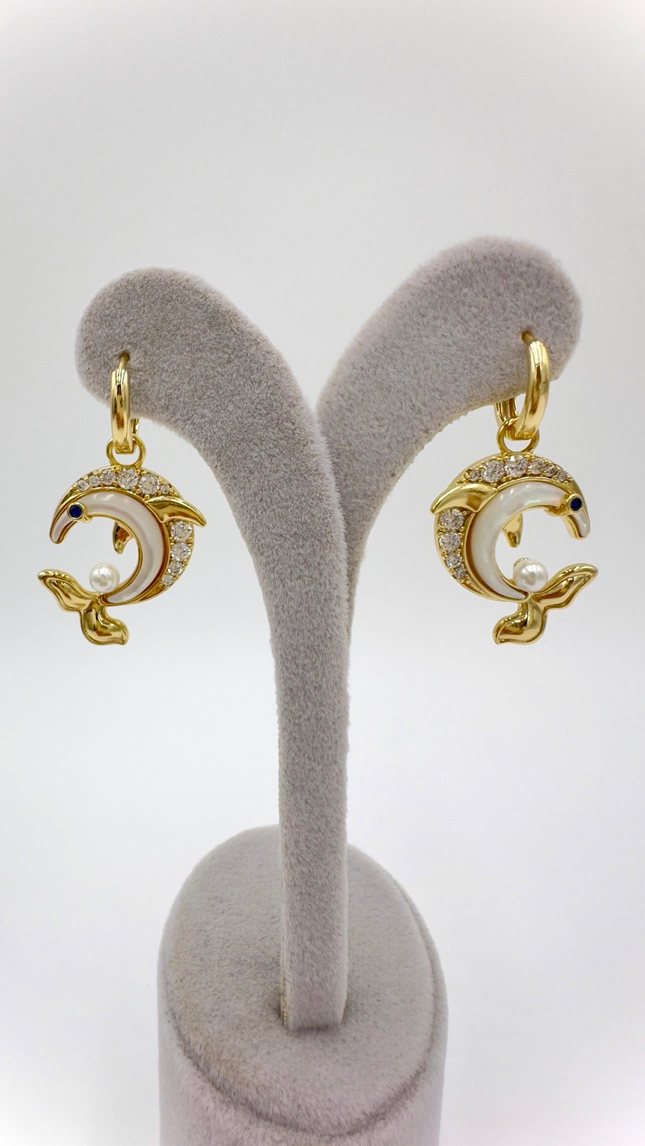 Vp 14 K Taşlı Yunus Balığı Model Küpe