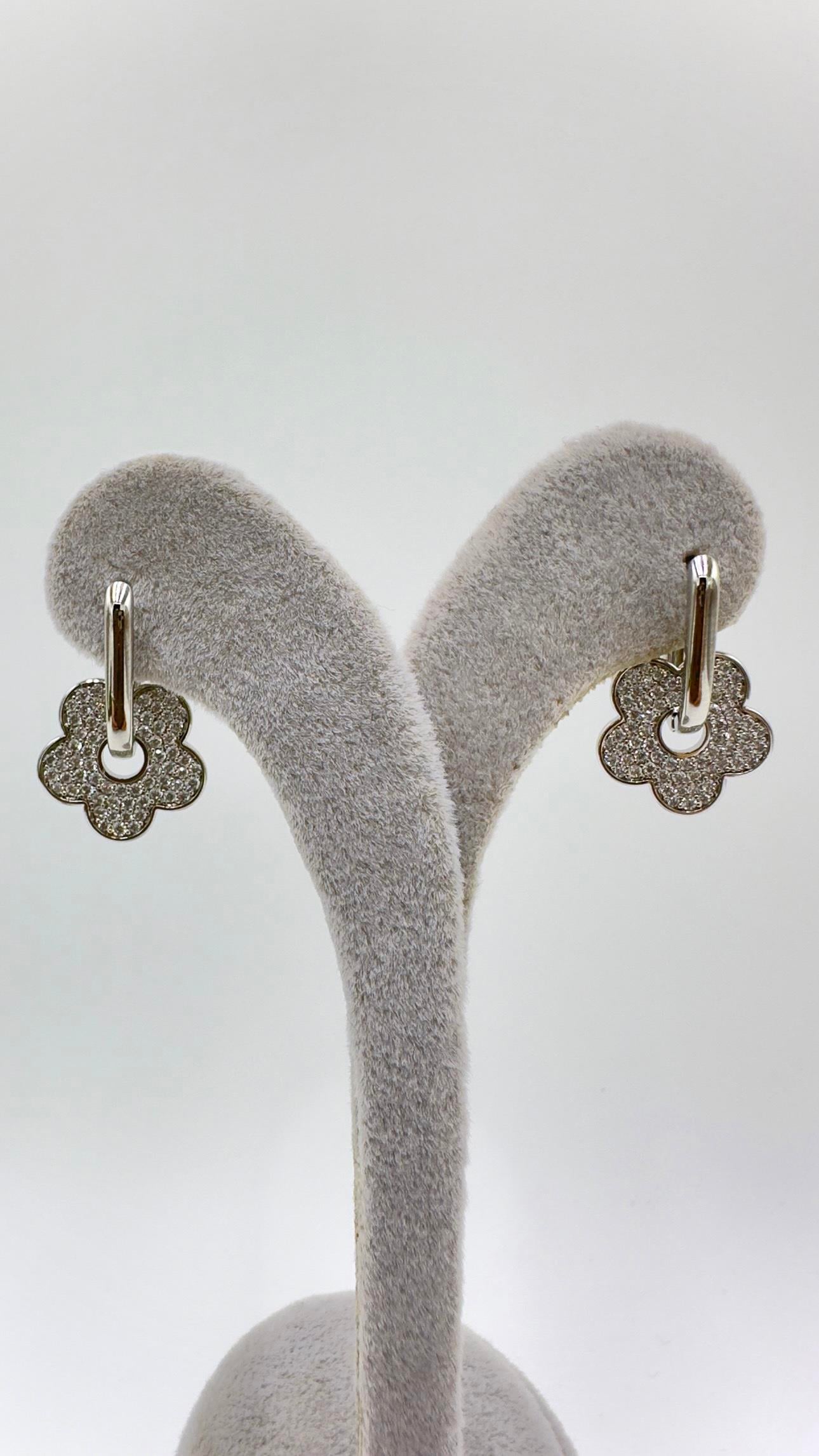 Vp Sılver Yonca Küpe