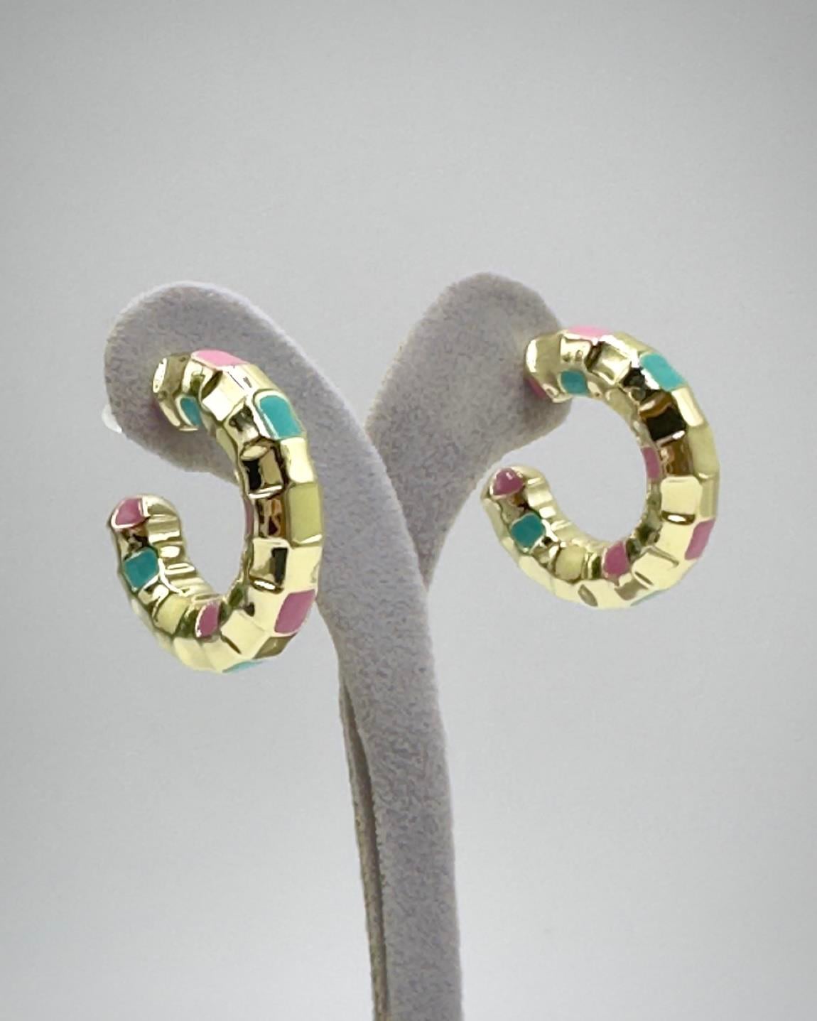 Vp14 K Altın Kaplama Renkli Halka Model Küpe