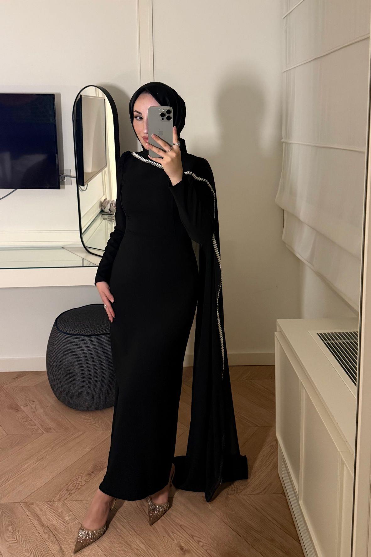 Milena Taşlı Premium Elbise-Siyah (ÖN SİPARİŞ)
