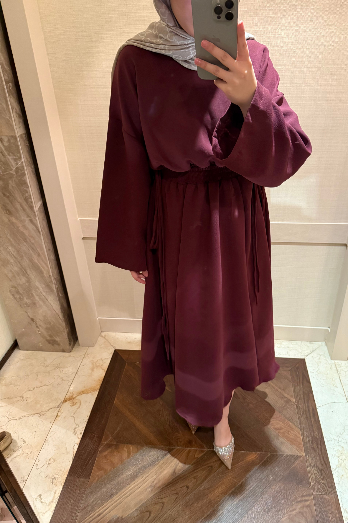 Bella Beli Lastik Büzgülü Elbise-Bordo