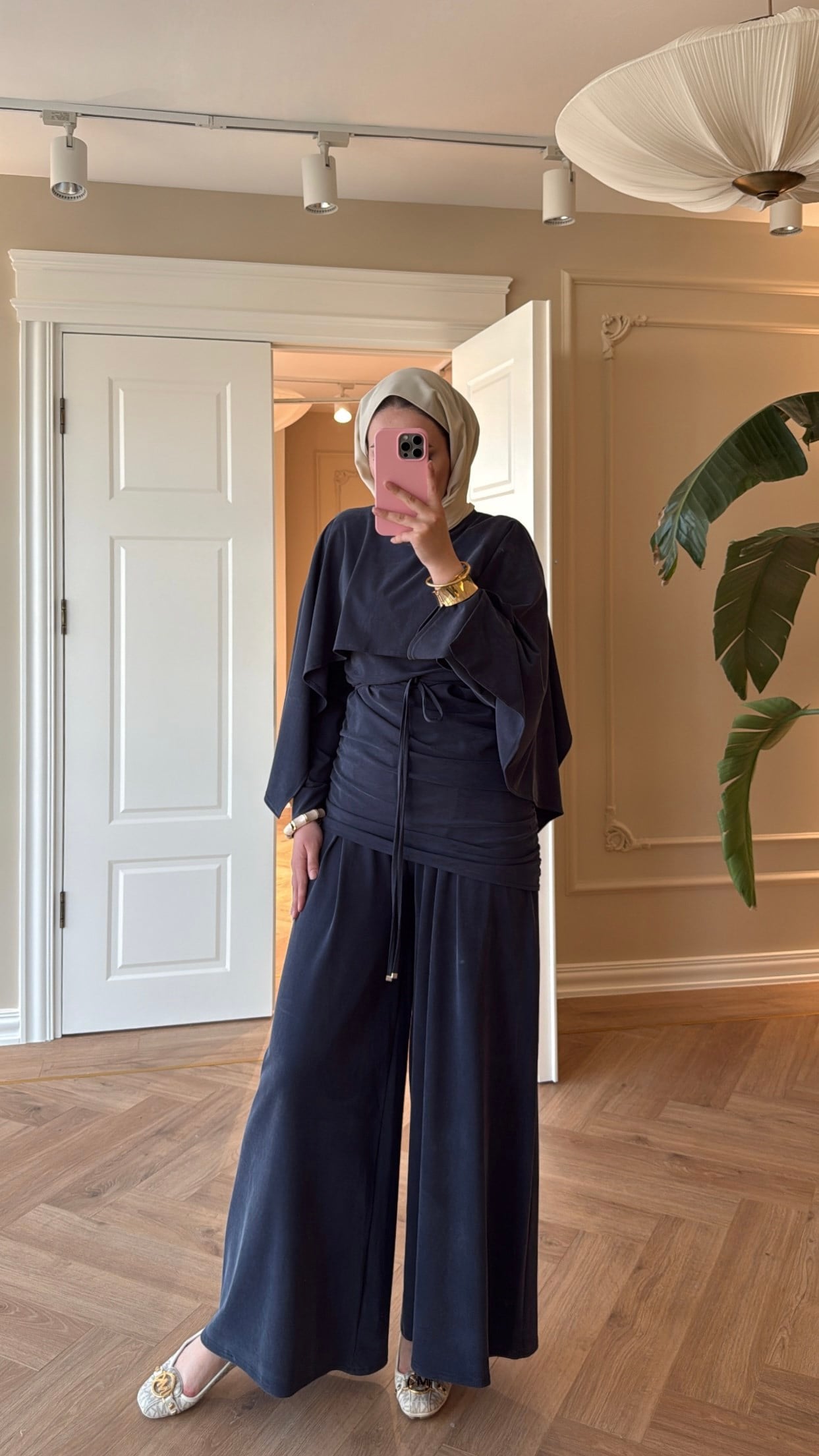 Darcy Pelerinli Pantolonlu Takım Lacivert 