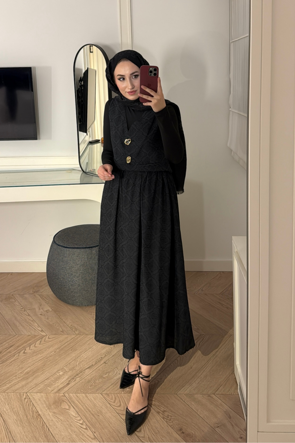 Farah Gold Düğmeli Etekli Takım-Siyah