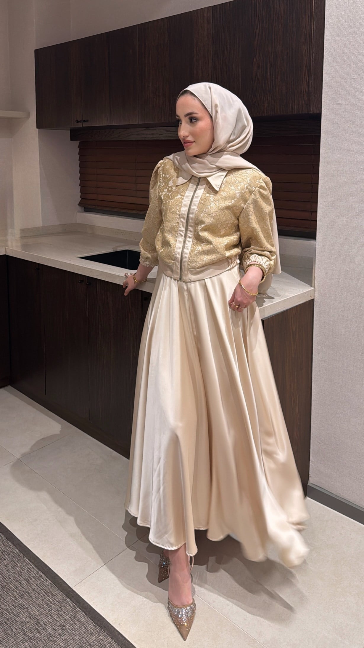 Hilde Etekli Takım - Bej