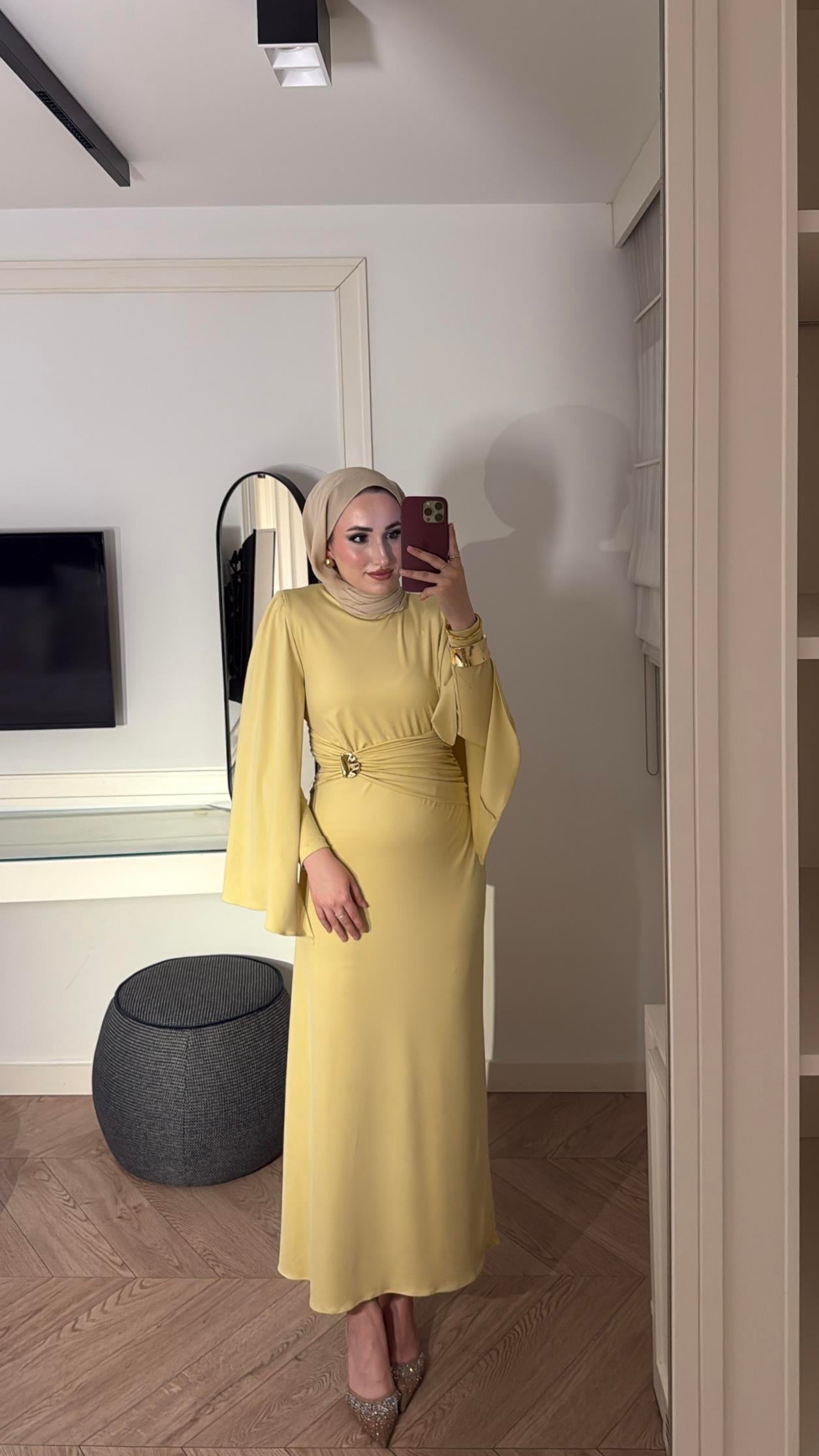 Lesgo Broş Detay Elbise- Butter Yellow 