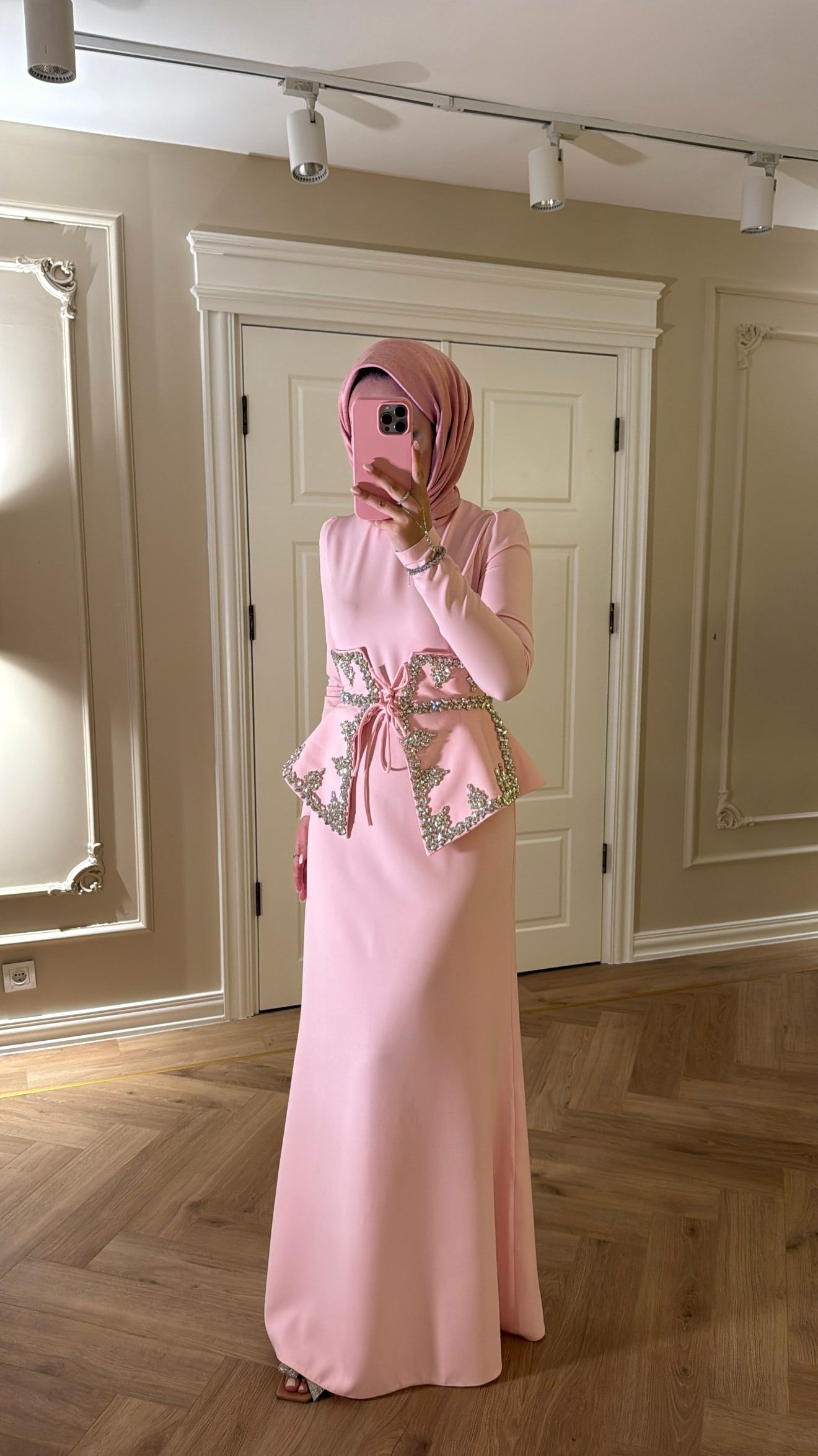 Lissa Swarovski Taş İşlemeli Korseli Abiye Elbise- Pembe 