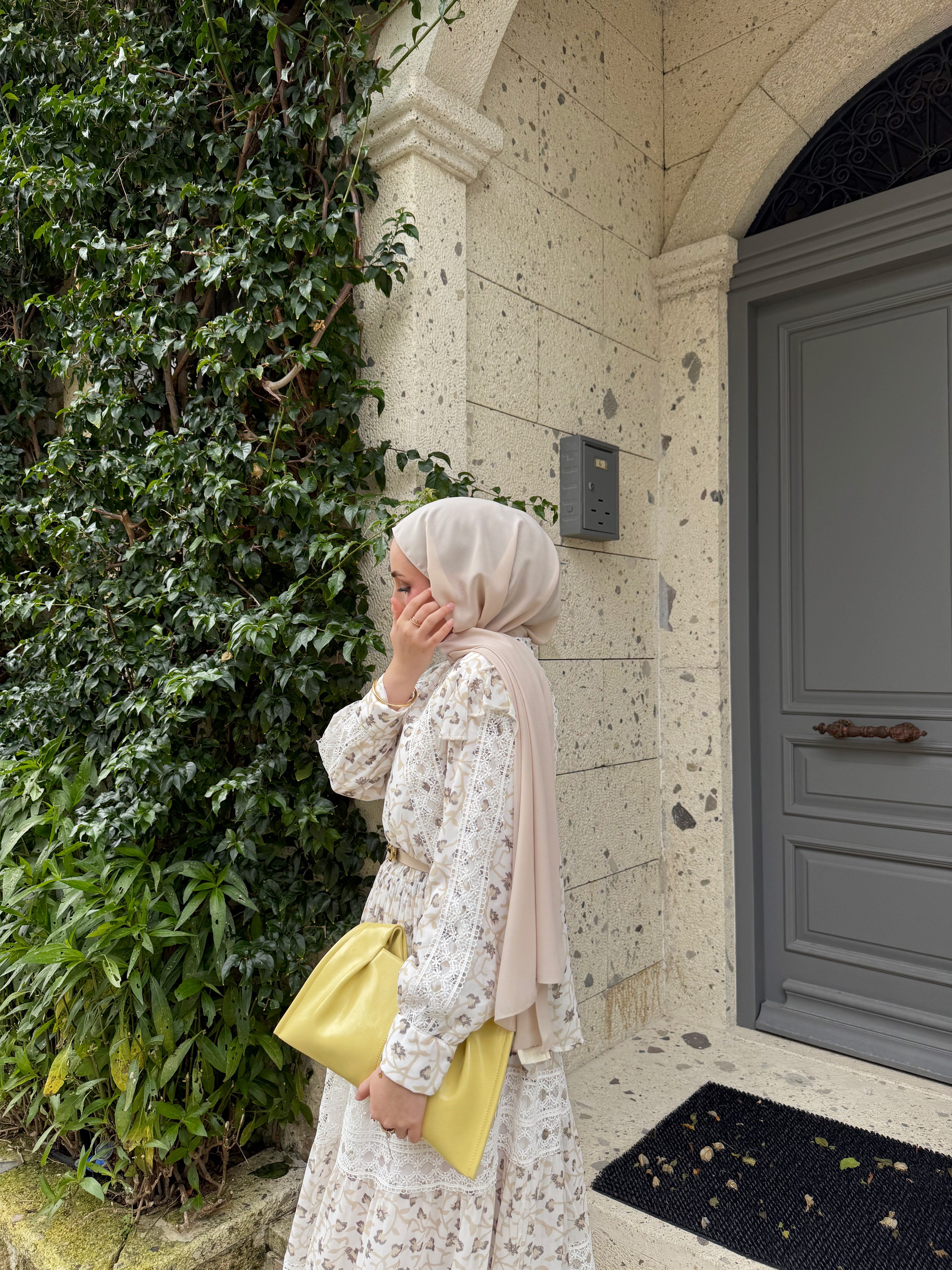 Noir Dantelli Etekli Takım - Bej