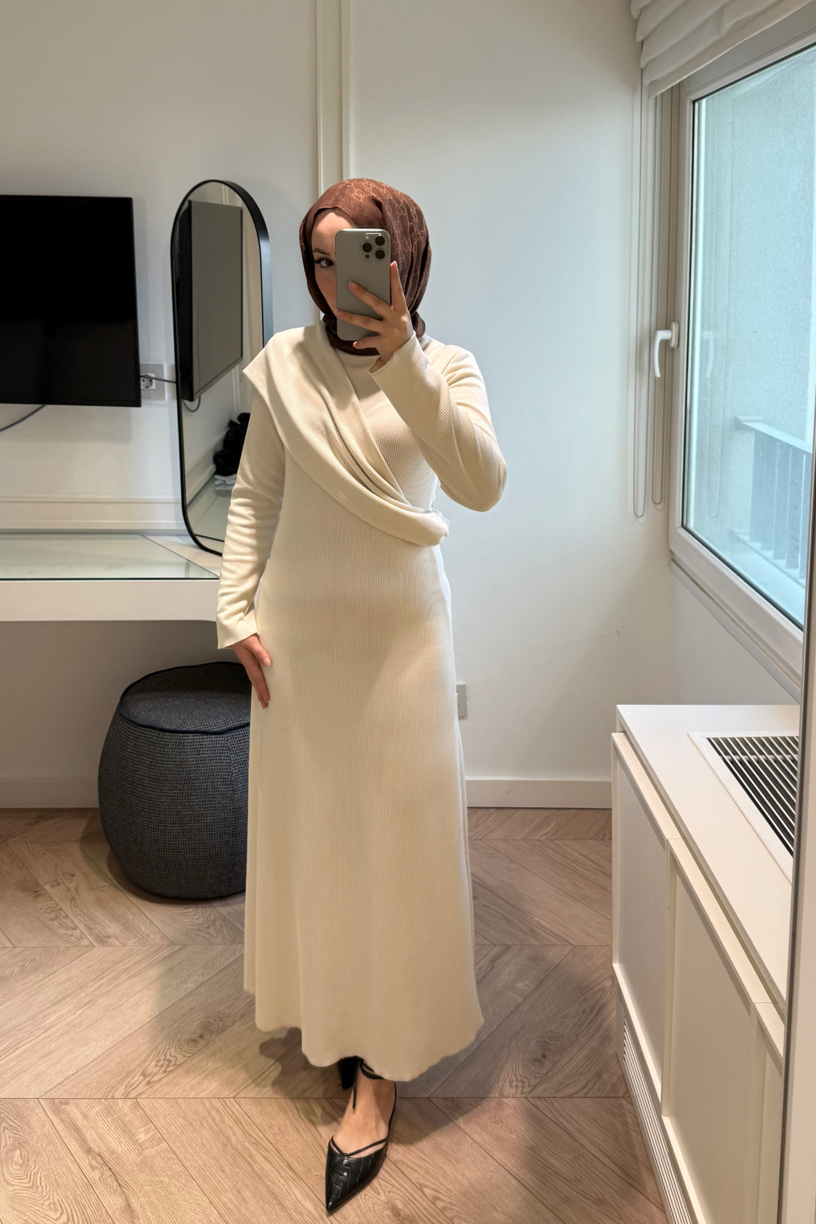 Premium Pelerin Triko Elbise- Bej