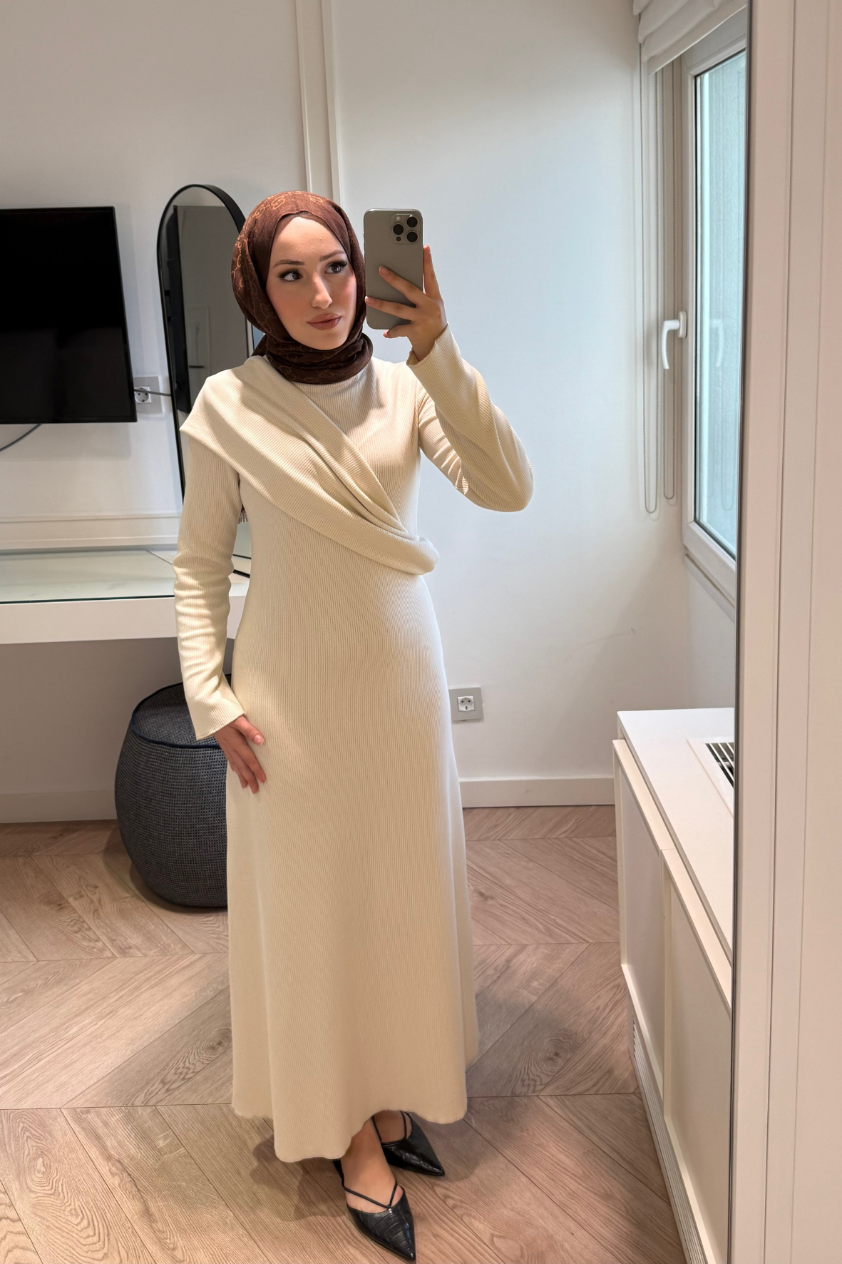 Premium Pelerin Triko Elbise- Bej