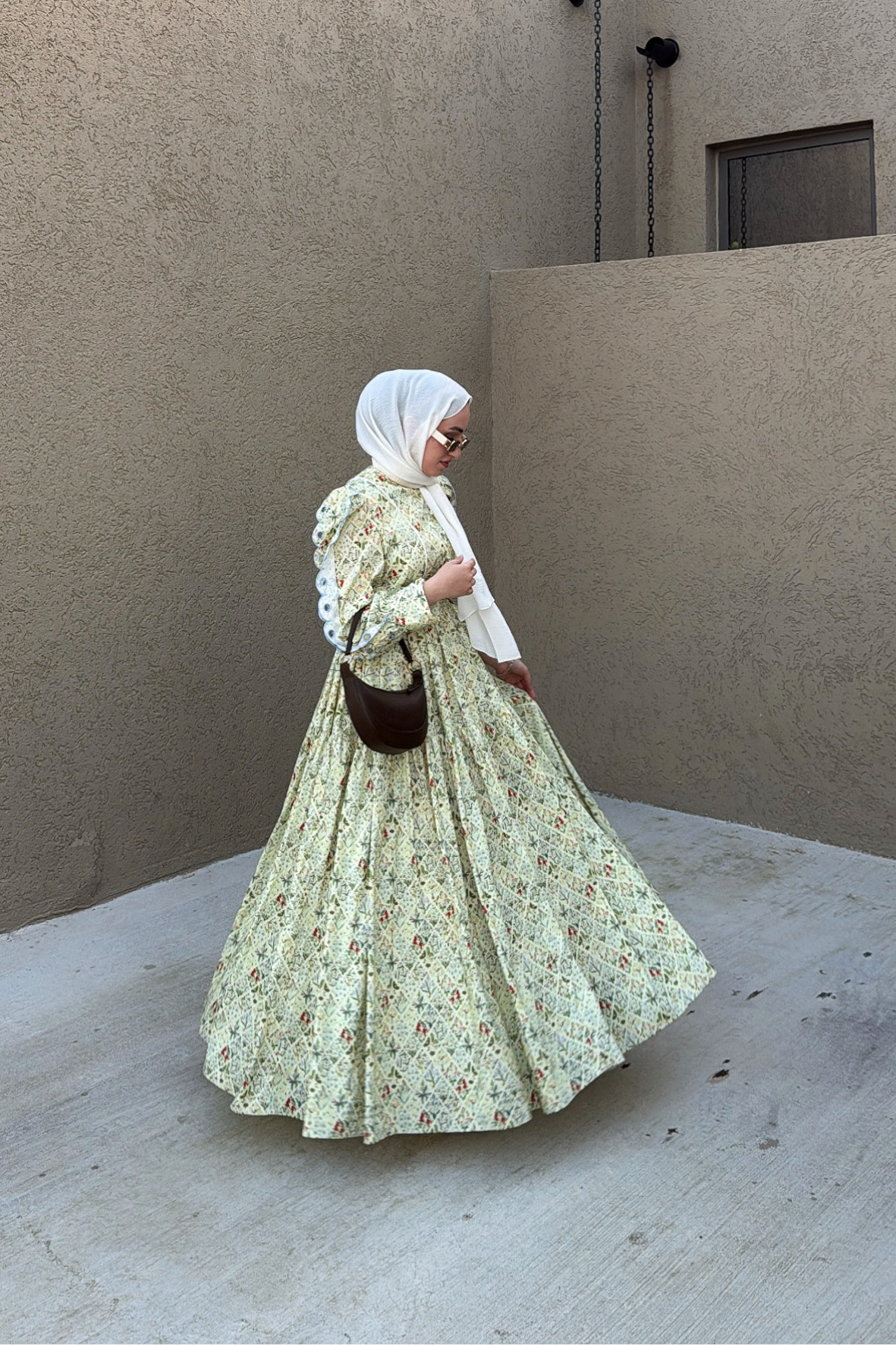 Senorita Güpür Detaylı Özel Tasarım Elbise - Fıstık 