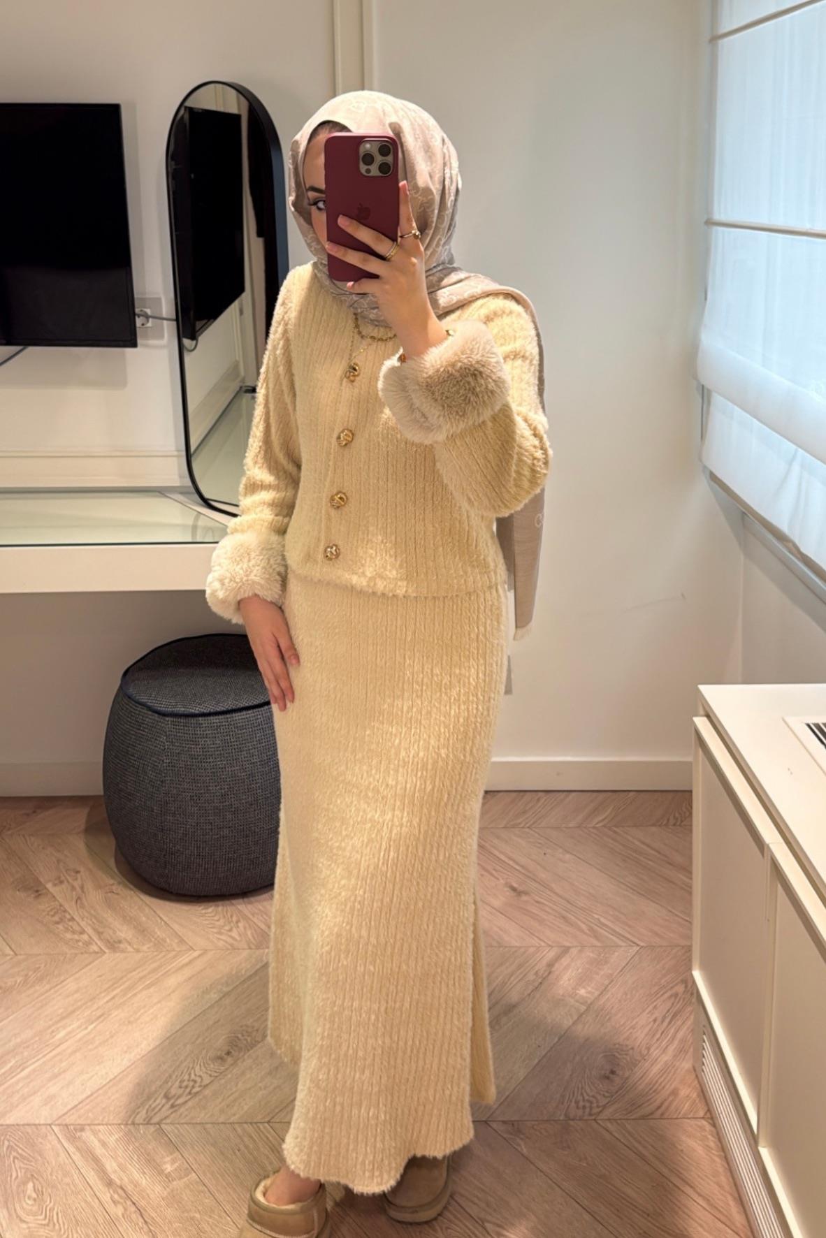 Triko Detay Kürklü Takım - Bej