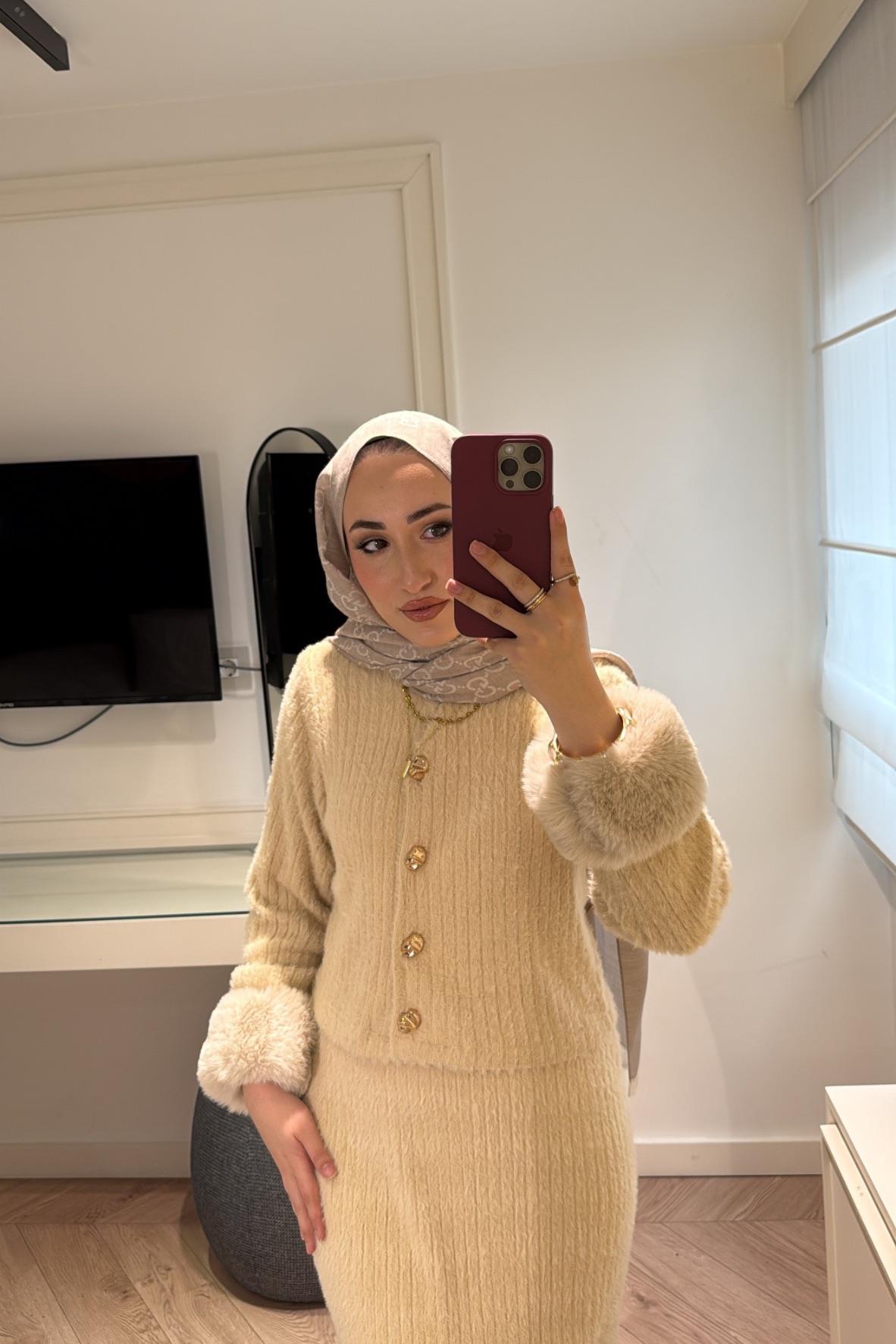 Triko Detay Kürklü Takım - Bej