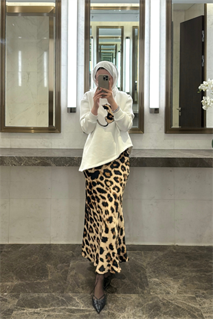 Leopar Saten Etekli Takım-Ekru