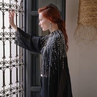 Taşli si̇yah şi̇fon abaya elbi̇se - vakronline