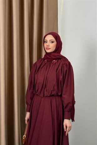 Çiçek Aksesuarlı Poplin Etekli Takım - Bordo