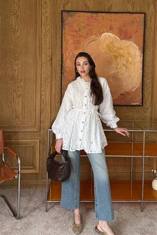 Broşlu Özel Tasarım Ceket-beyaz