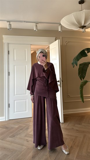 Darcy Pelerinli Pantolonlu Takım Mürdüm