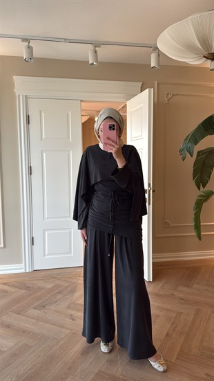 Darcy Pelerinli Pantolonlu Takım Siyah