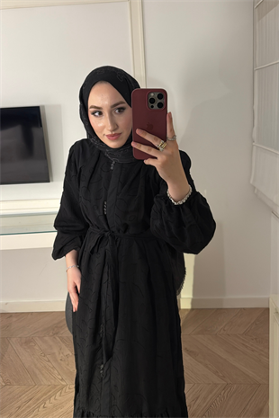 Düğme Detaylı Kuşaklı Elbise - Siyah