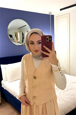 Farah Gold Düğmeli Etekli Takım-Bej