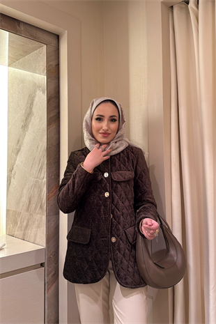 Kadife Kapitone Mont-Haki