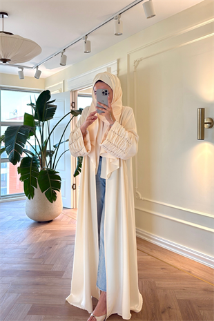 Kolları Taş Büzgü Detaylı Abaya - Krem (ŞAL HEDİYELİ )