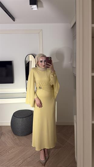 Lesgo Broş Detay Elbise- Butter Yellow 
