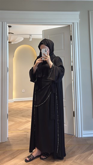 Meloria Taş Şerit Detaylı Abaya - Siyah (ŞAL HEDİYELİ ) 