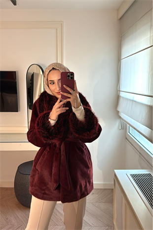 Oven Yakası Kürklü Kaban-Bordo