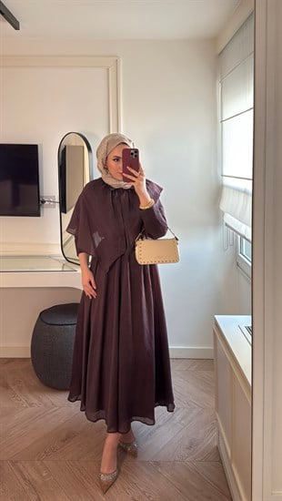 Yumi Pelerinli Vual Elbise - Mürdüm