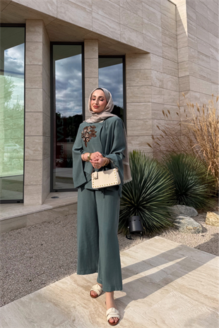 Roger Pantolonlu Takım - Çağla 