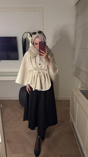 Suzana Yakası Kürklü Panço-Krem