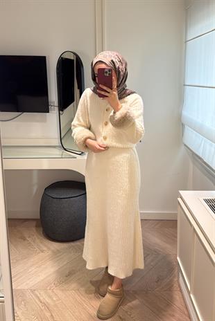 Triko Detay Kürklü Takım - Ekru