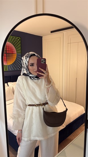Tüy Detaylı Organze Takım - Ekru